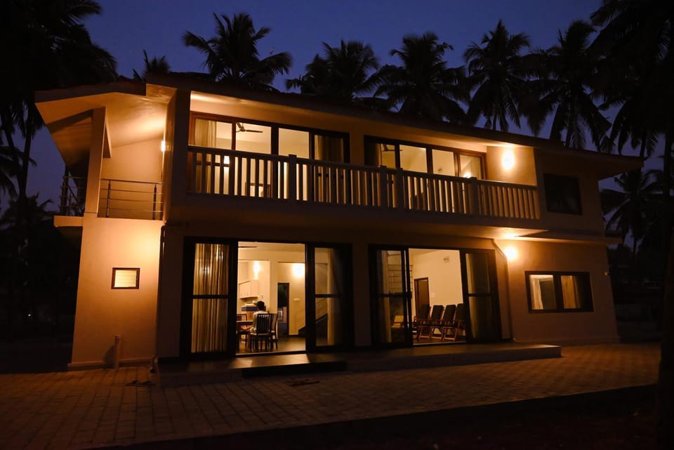 Property building, Night
