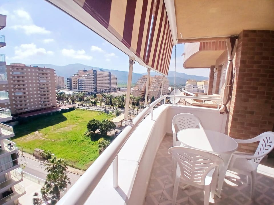 ACAPULCO I DREAMS, 1ª LINEA Playa Amplaries Apartment in Valencian Community