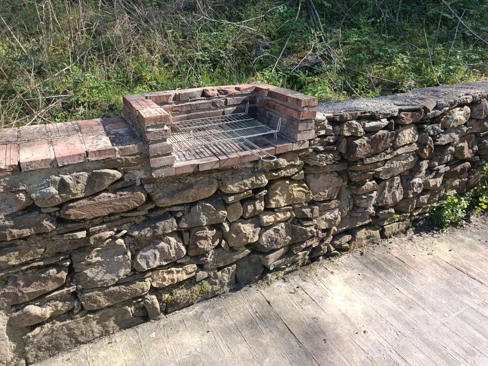 BBQ facilities, BBQ facilities