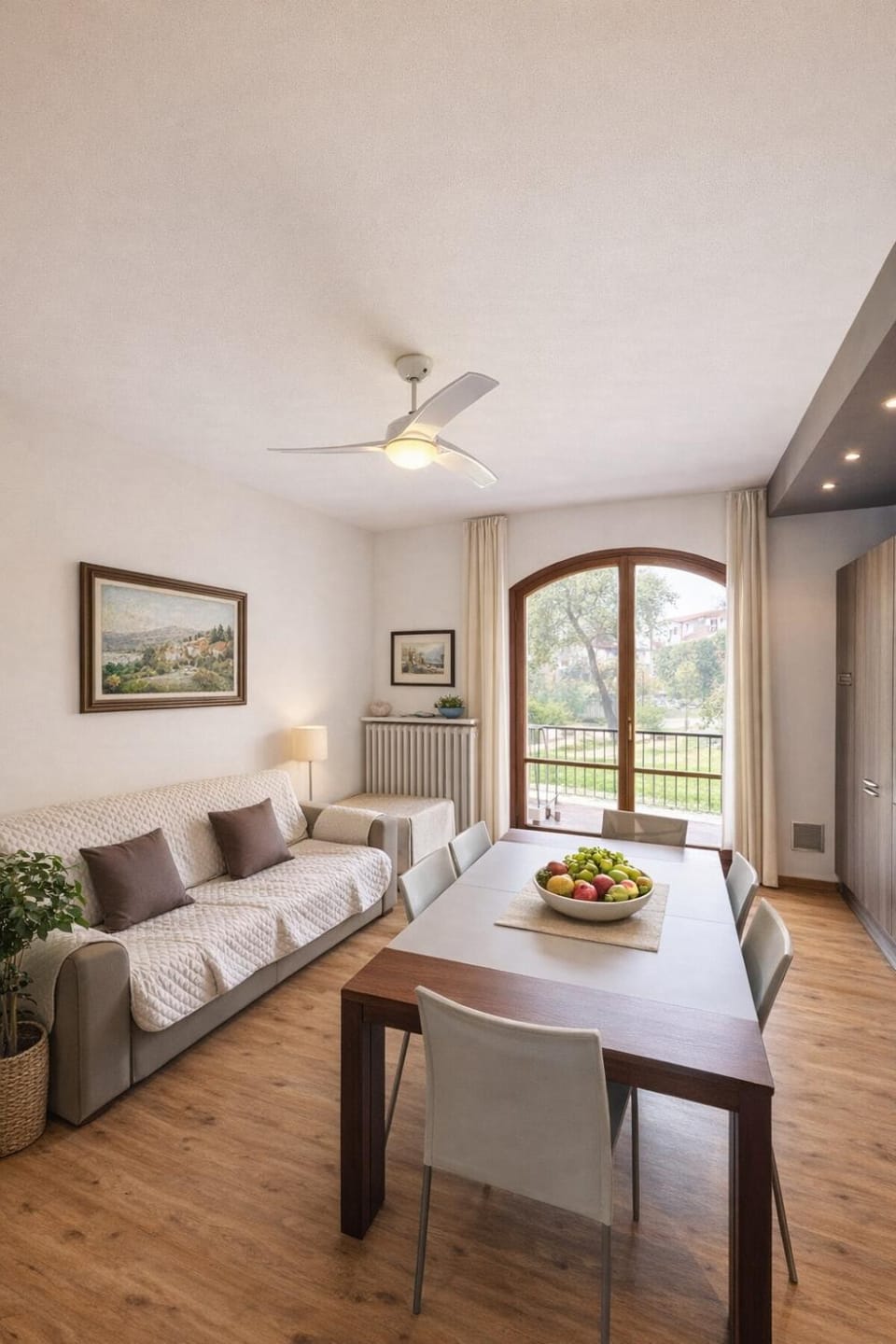 Dogana Retreat Apartment in Peschiera del Garda