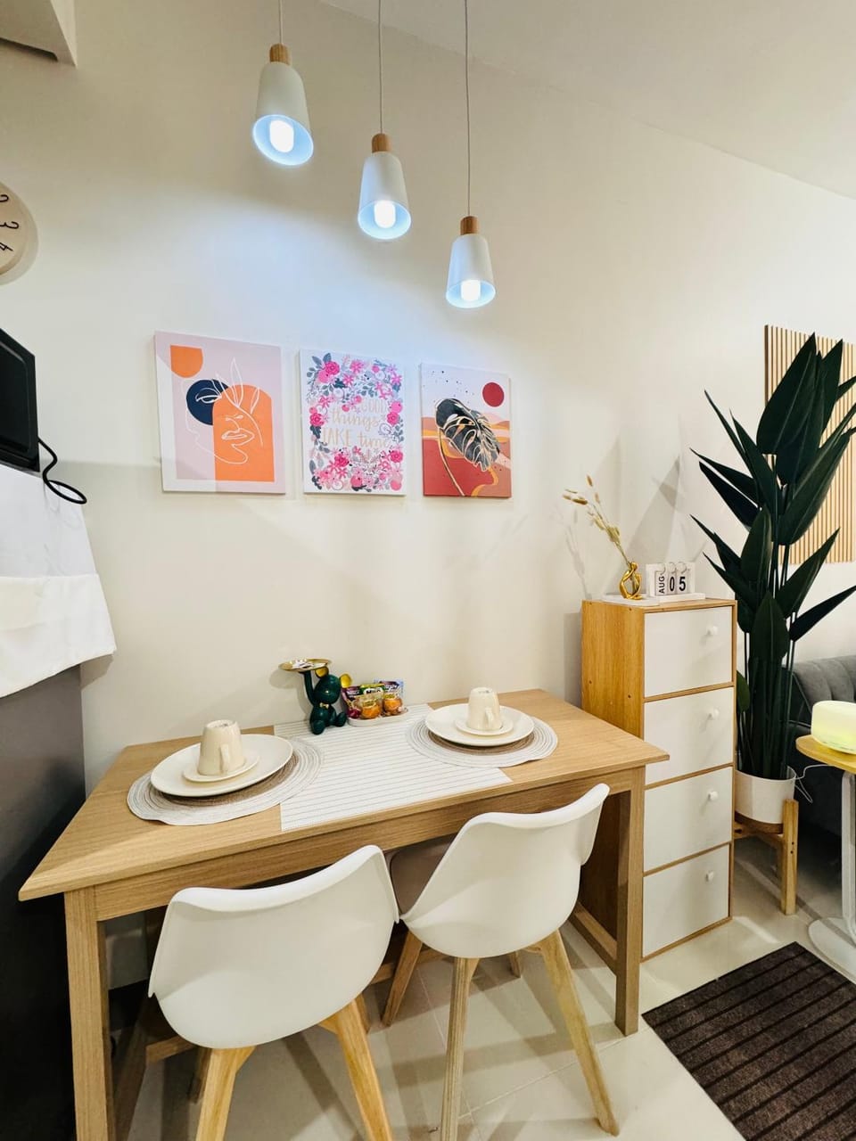 Aesthetic Unit Near PICC and MOA Apartment in Pasay