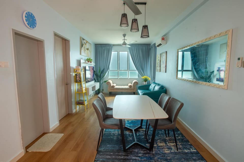 TV and multimedia, Living room, Seating area