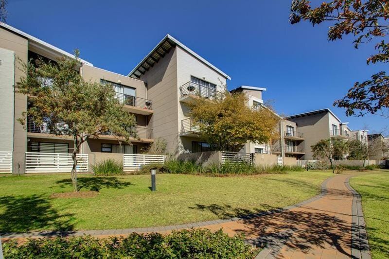 The Paddocks Dainfern Apartment in Sandton