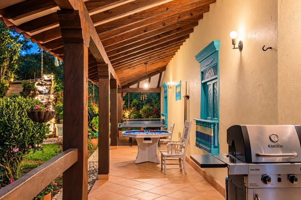 Vista Bonita - Hacienda Guatape House in Guatapé