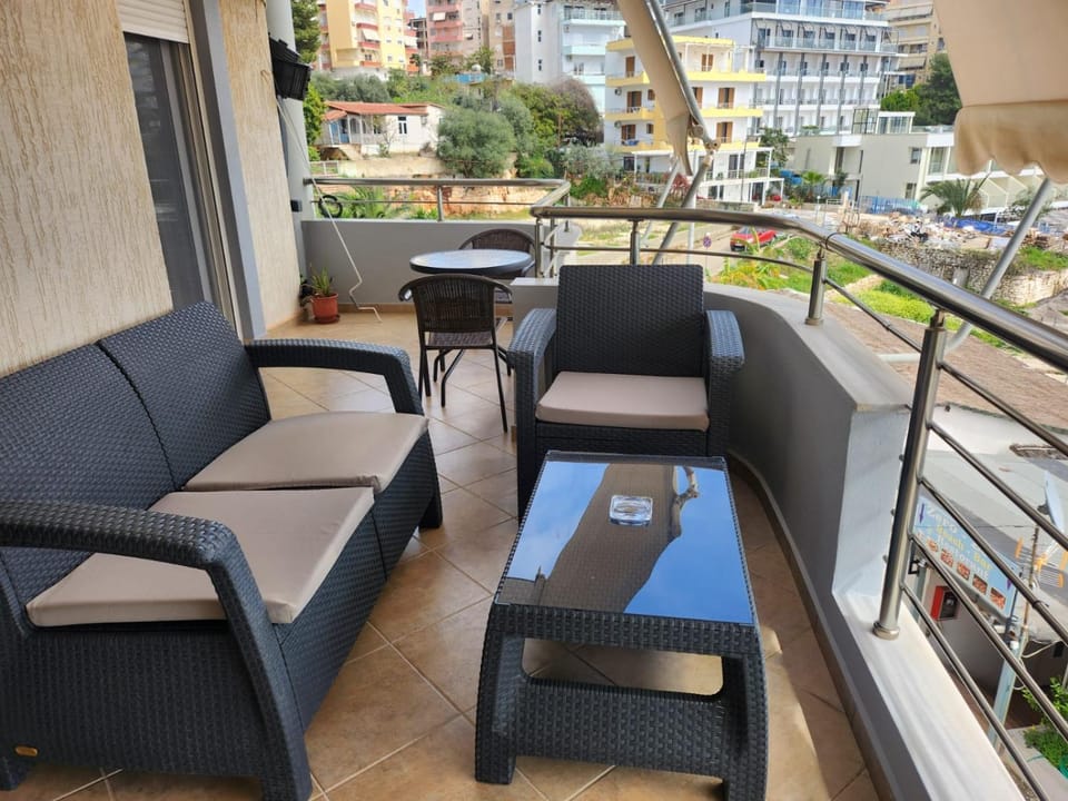 View (from property/room), Balcony/Terrace, Seating area