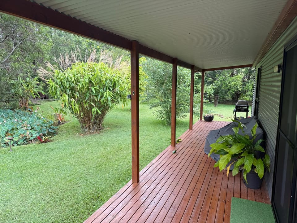 Private country Cabin 1 Bedroom Cabin in Queensland