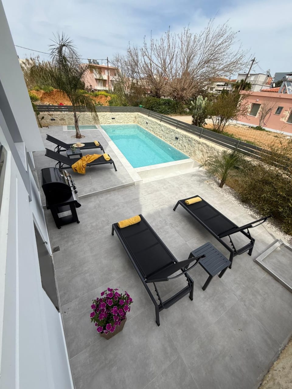 Swimming pool, Drinks