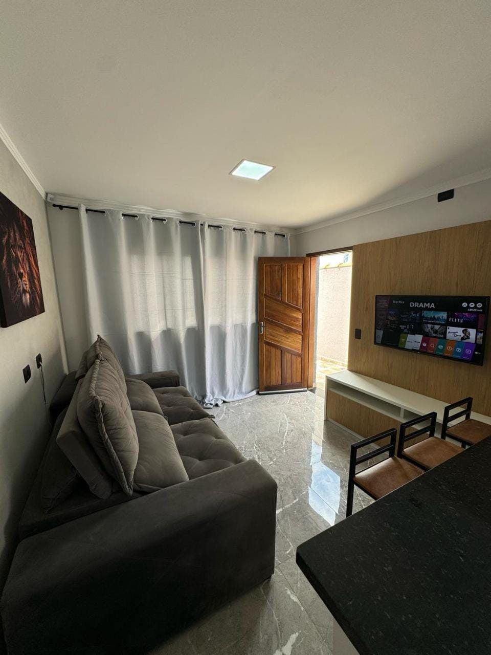 Communal lounge/ TV room, Communal lounge/ TV room, TV and multimedia, Living room, Seating area