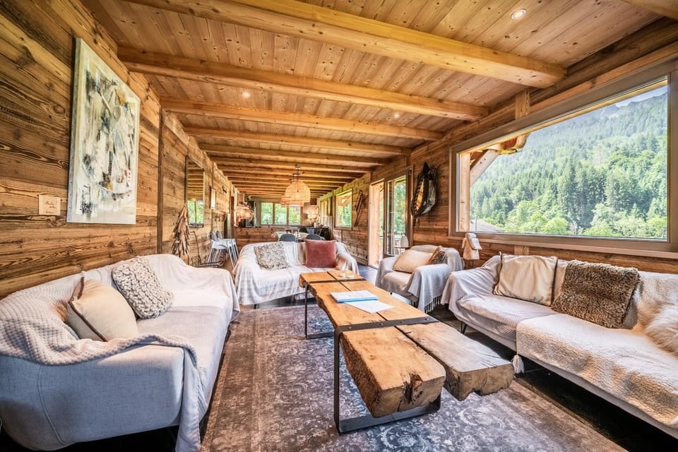 Property building, Living room