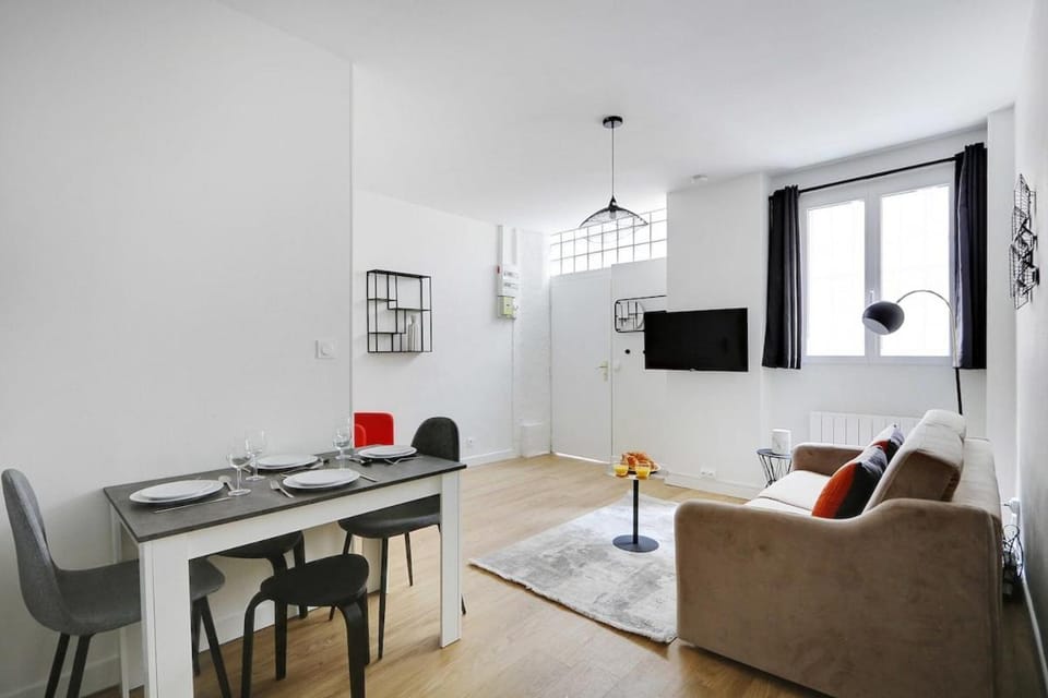 A0# Republic # Marais # 1BedRoom # Paris03 # AC Apartment in Paris