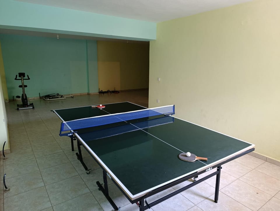 Table tennis