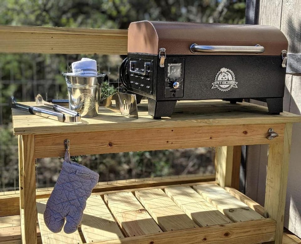 Tiny House with Amazing Views and Private Hiking Trails in Hill Country, Texas House in Pipe Creek