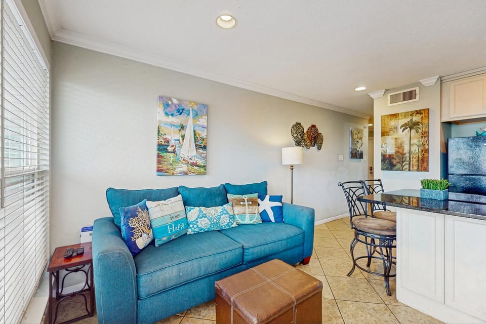 Seascape Condos: Day Break at the Seascape #2219 Apartment in Galveston Island