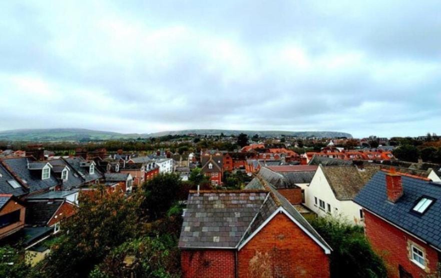 Wight View Apartment in Swanage