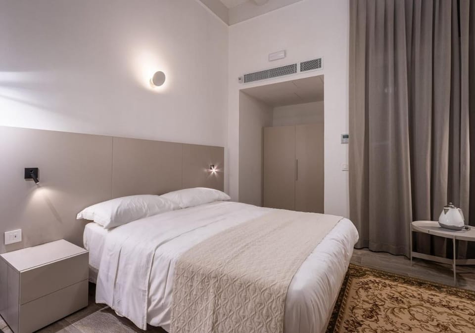 Old Theatre Suites - Montecristo Apartment in Valletta