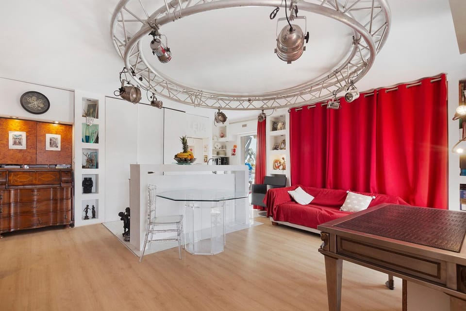 Property building, Living room