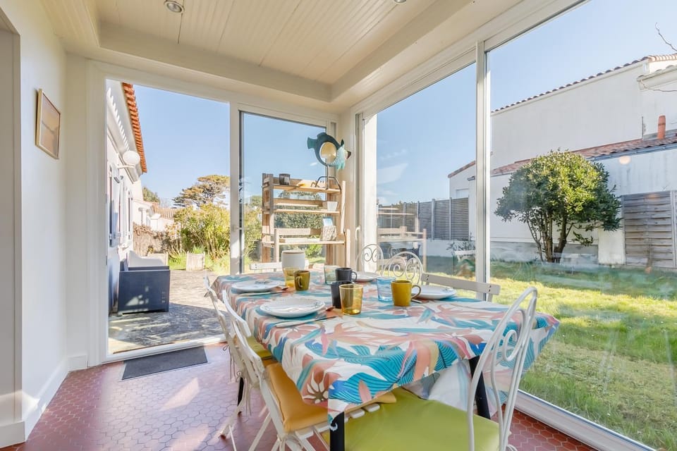 Patio, Garden view