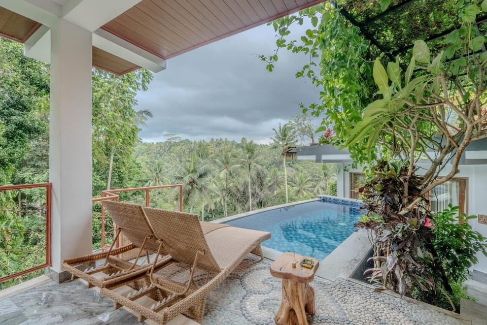 Balcony/Terrace, Swimming pool