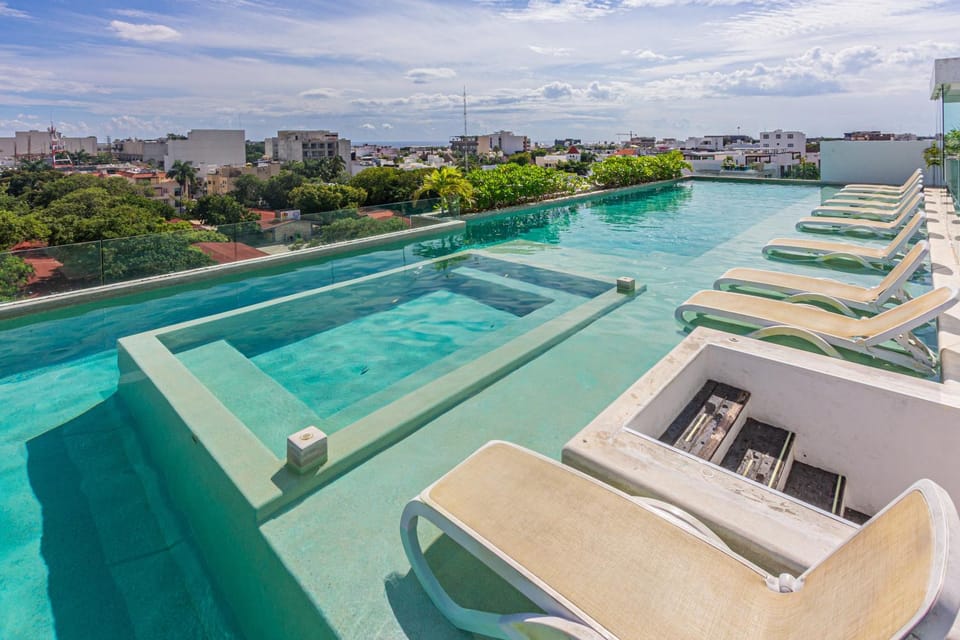 Day, Pool view, Swimming pool, sunbed