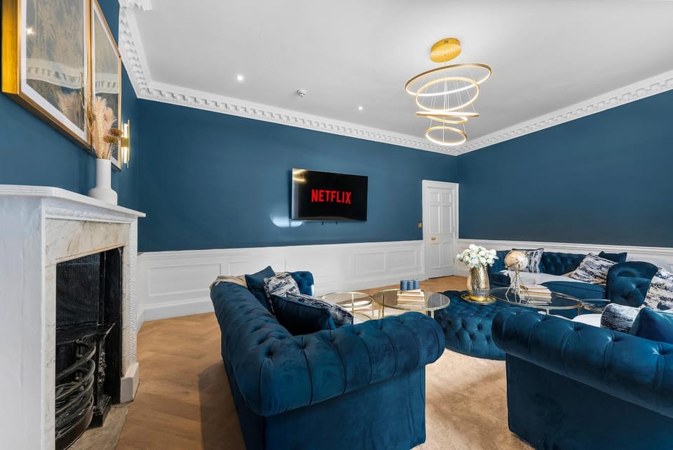 Luxurious Abode in Central Bath Apartment in Bath