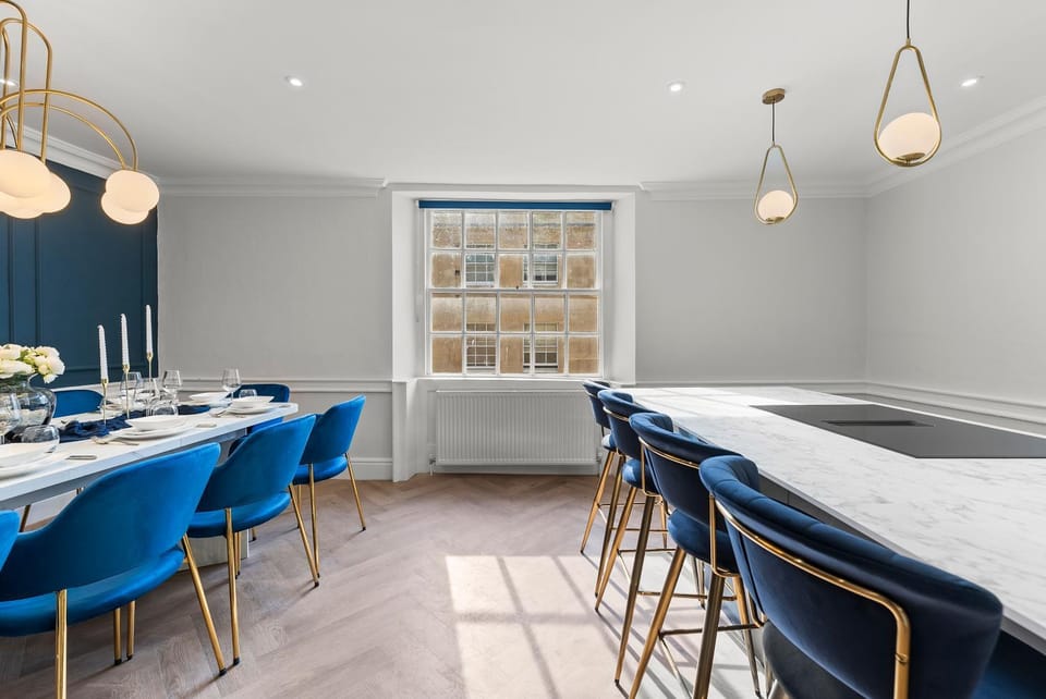 Luxurious Abode in Central Bath Apartment in Bath