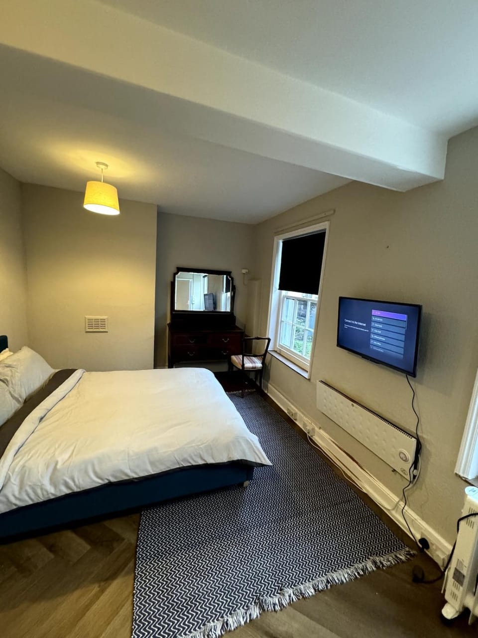 Bed, TV and multimedia, Photo of the whole room, Evening entertainment, Bedroom