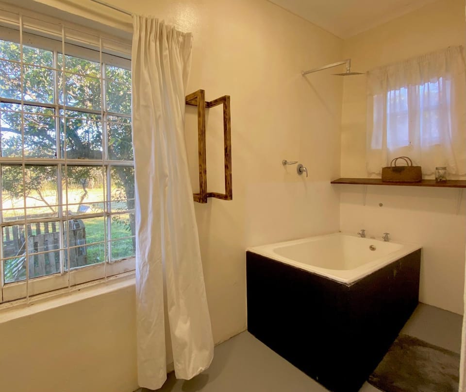 Little Rock Mountain Cottage Bed and Breakfast in Eastern Cape