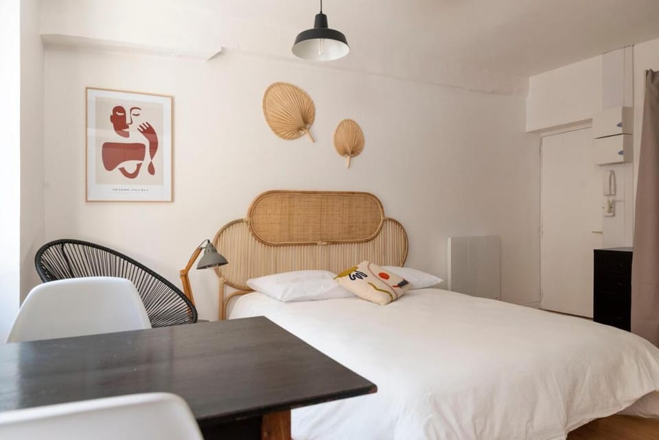 Studio cosy hyper-centre Caen - tout à pied Apartment in Caen