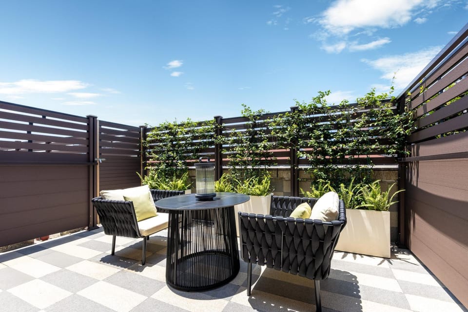 View (from property/room), Balcony/Terrace