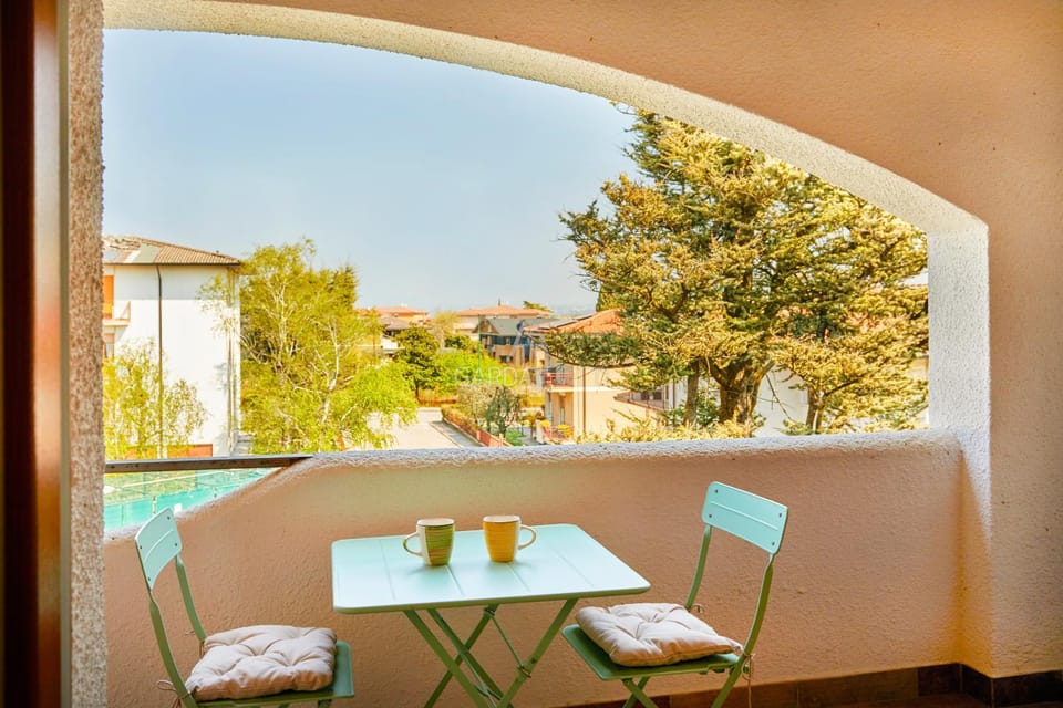 View (from property/room), Balcony/Terrace, Balcony/Terrace, Dining area