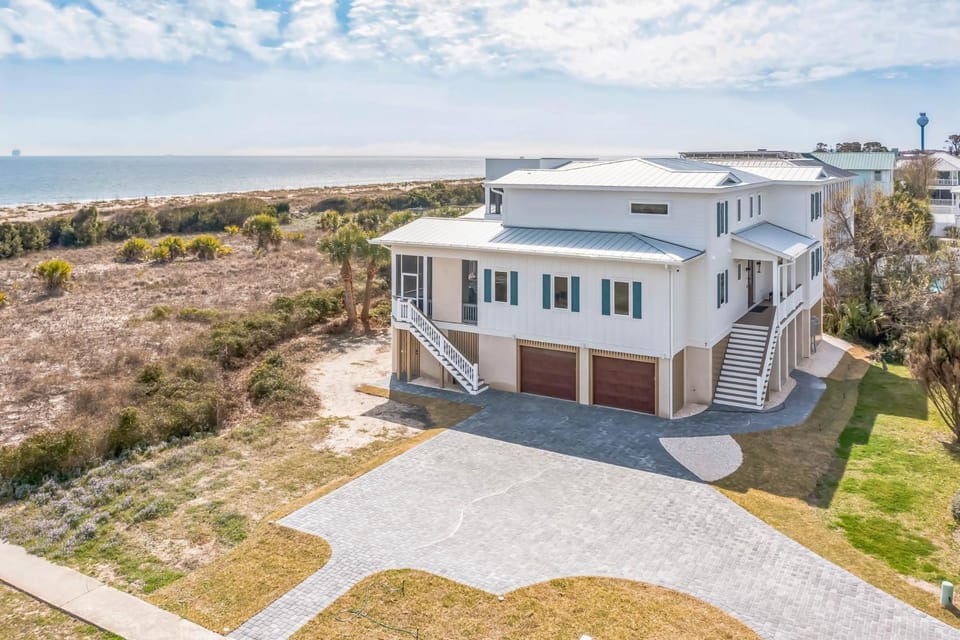 Suite Beach Tybee House in Tybee Island