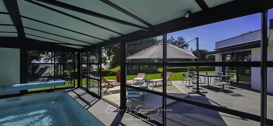 PERLE Maison contenporaine avec piscine 6 pers House in Concarneau