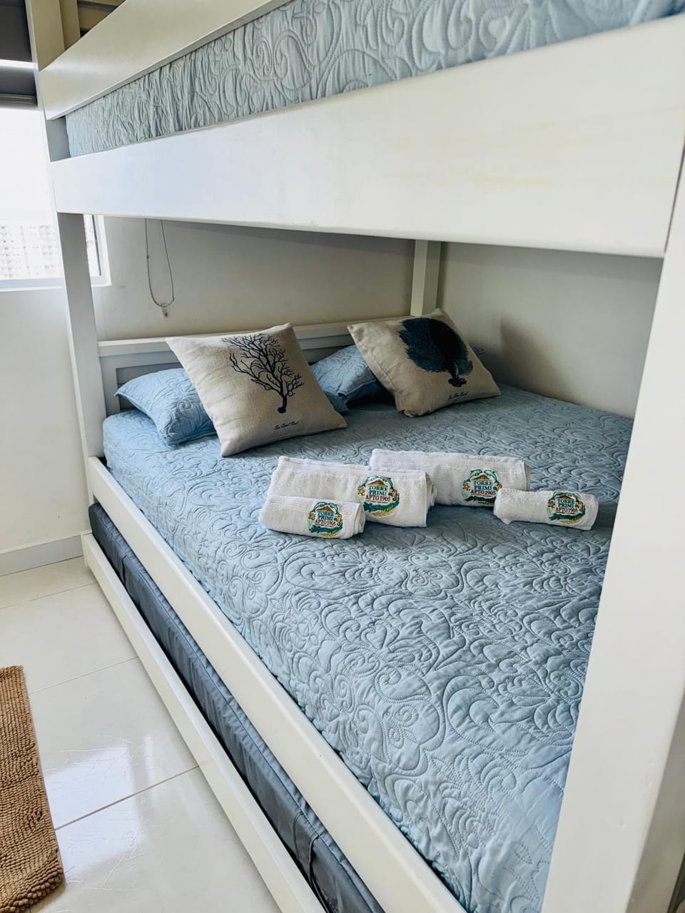 bunk bed