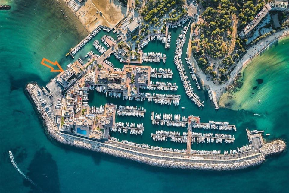 Bird's eye view, Sea view
