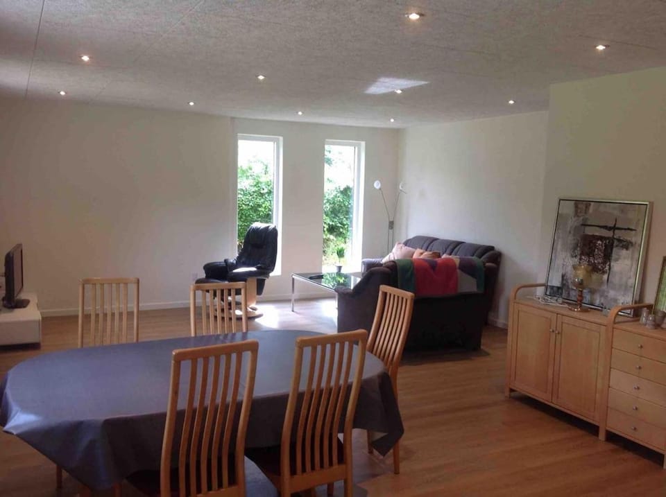 Privat hus mellem Legoland og Givskud Zoo House in Region of Southern Denmark