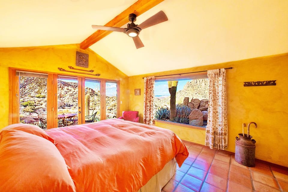Bed, View (from property/room), Bedroom, Mountain view