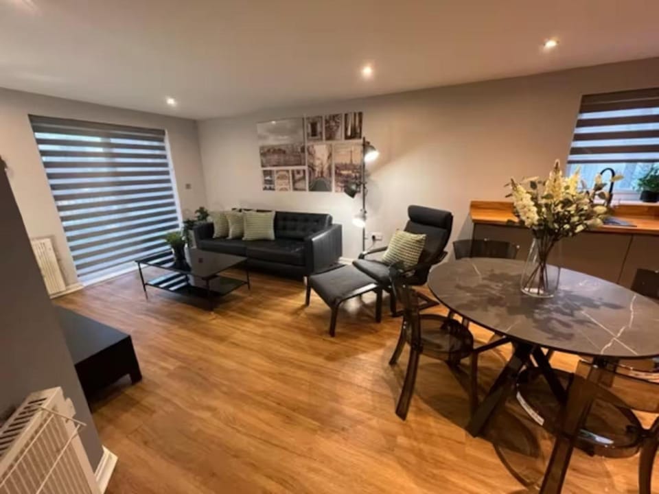 Cosy Quays Haven Vacation rental in Salford