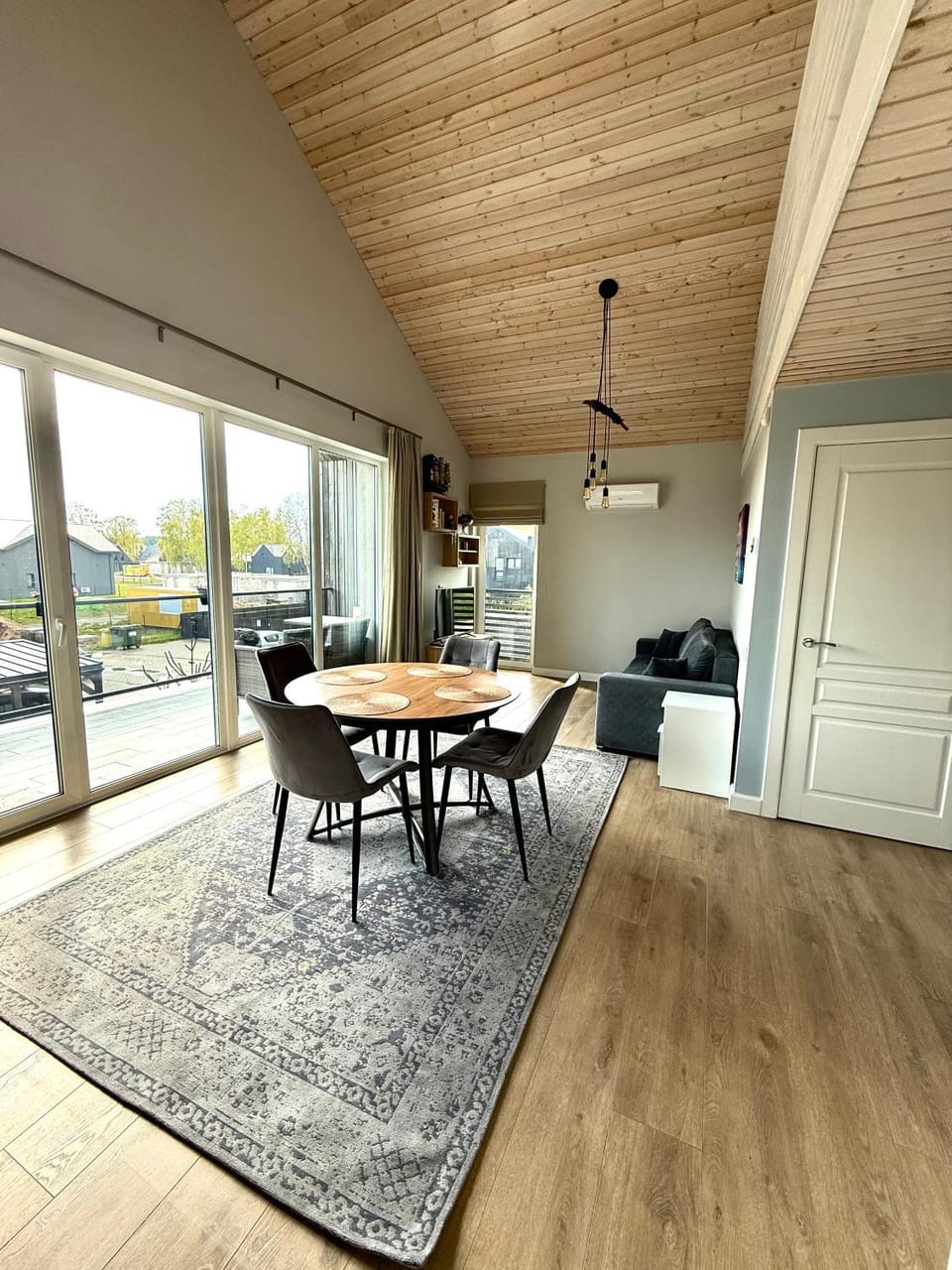 Gray House apartment Apartment in Palanga