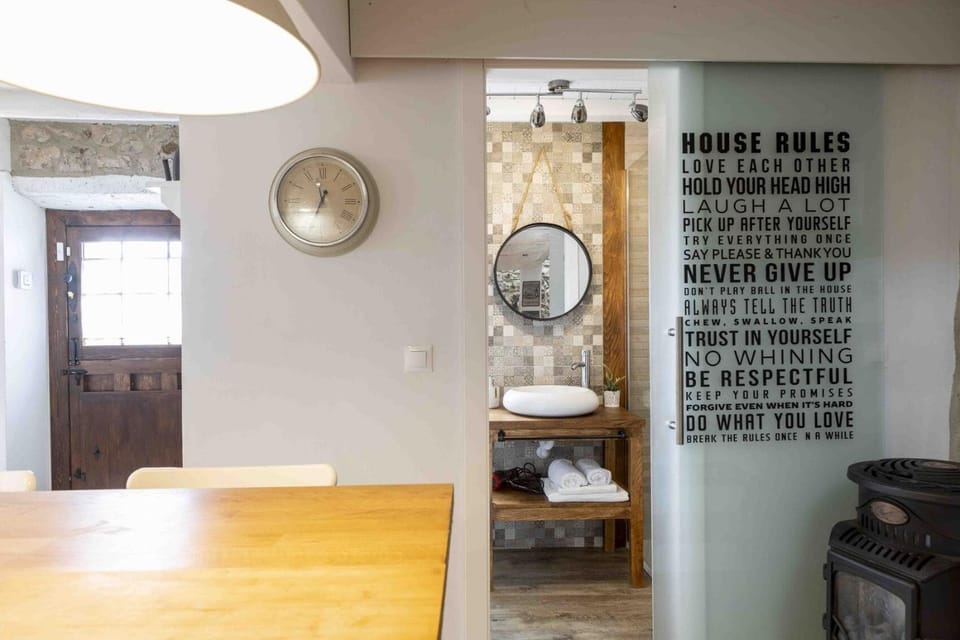 Bathroom, Living room