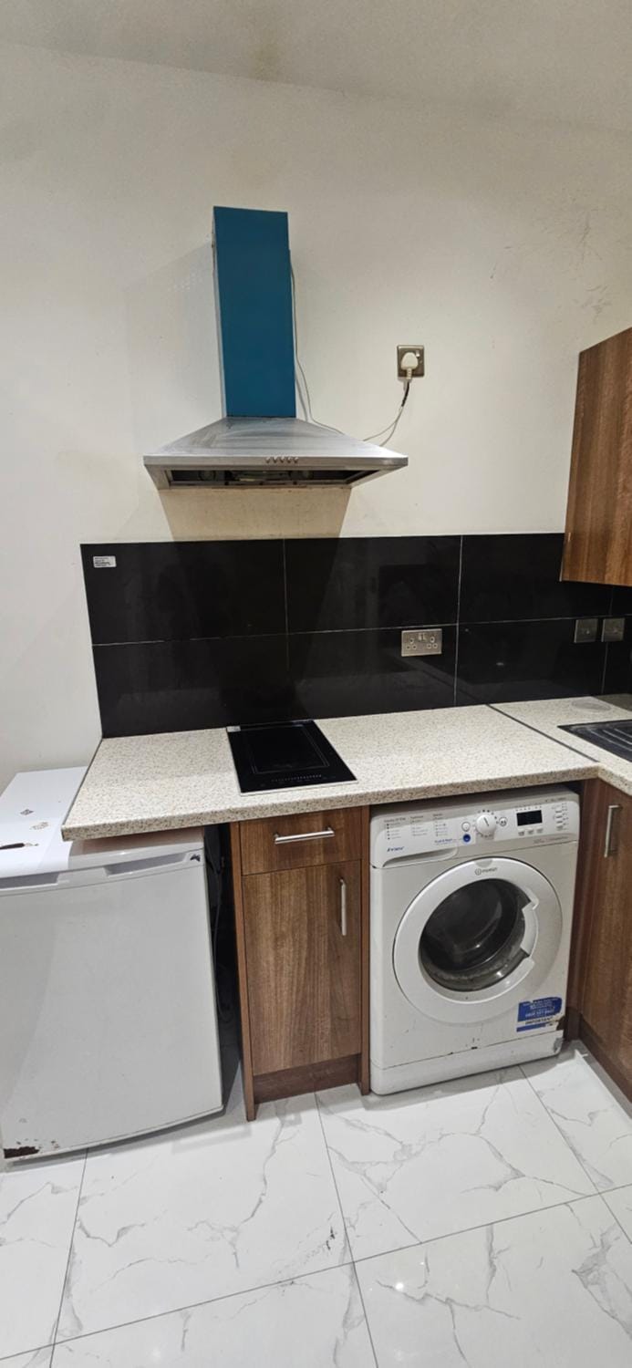 Mitcham Eastfields Studio Apartment in London Borough of Croydon