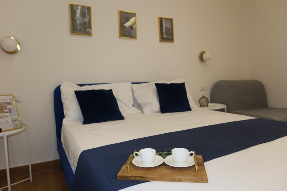Neapolitan Suites Apartment in Naples