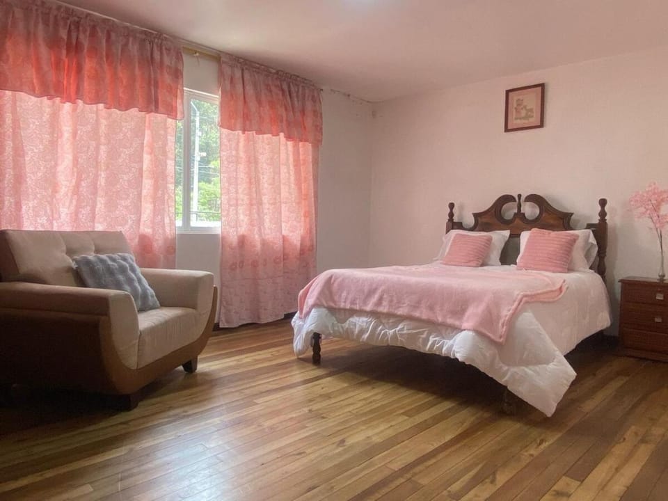 Mirador del Río Apartment in Cuenca