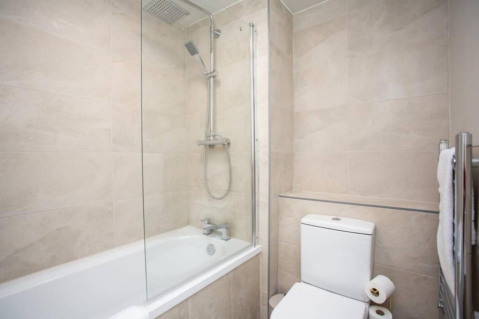 Vacant Nests Castle Hill Wi-Fi Village House in Haltwhistle