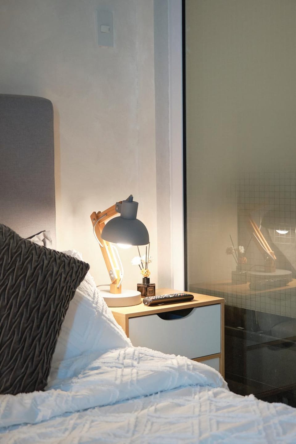 Bahamas Tower Azure Urban Resort Residences by Nestled Nook Apartment in Paranaque
