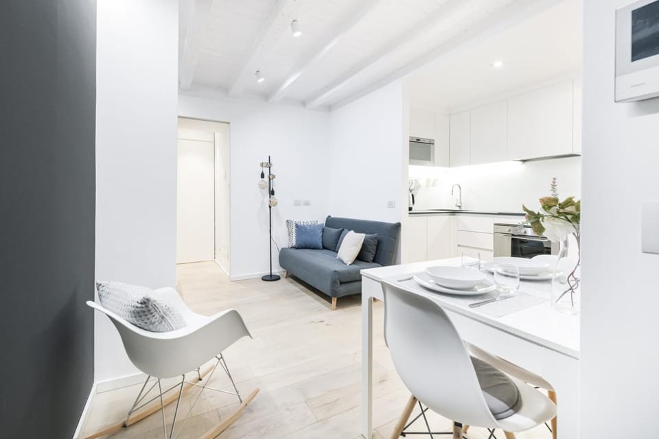 Easylife - Milano - Castaldi 26 P1C - Porta Venezia Apartment in Milan
