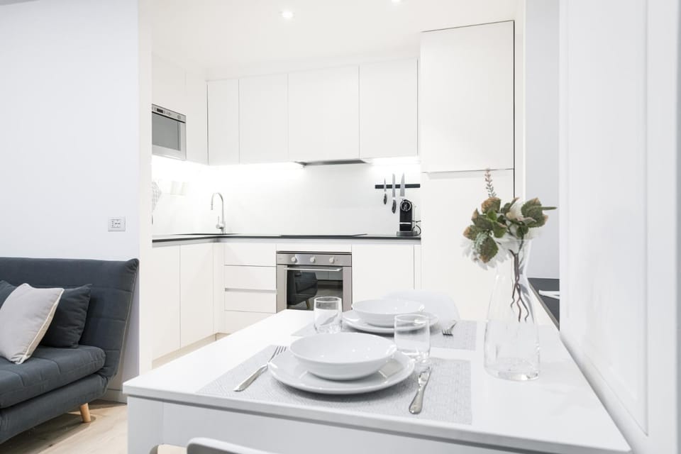 Easylife - Milano - Castaldi 26 P1C - Porta Venezia Apartment in Milan