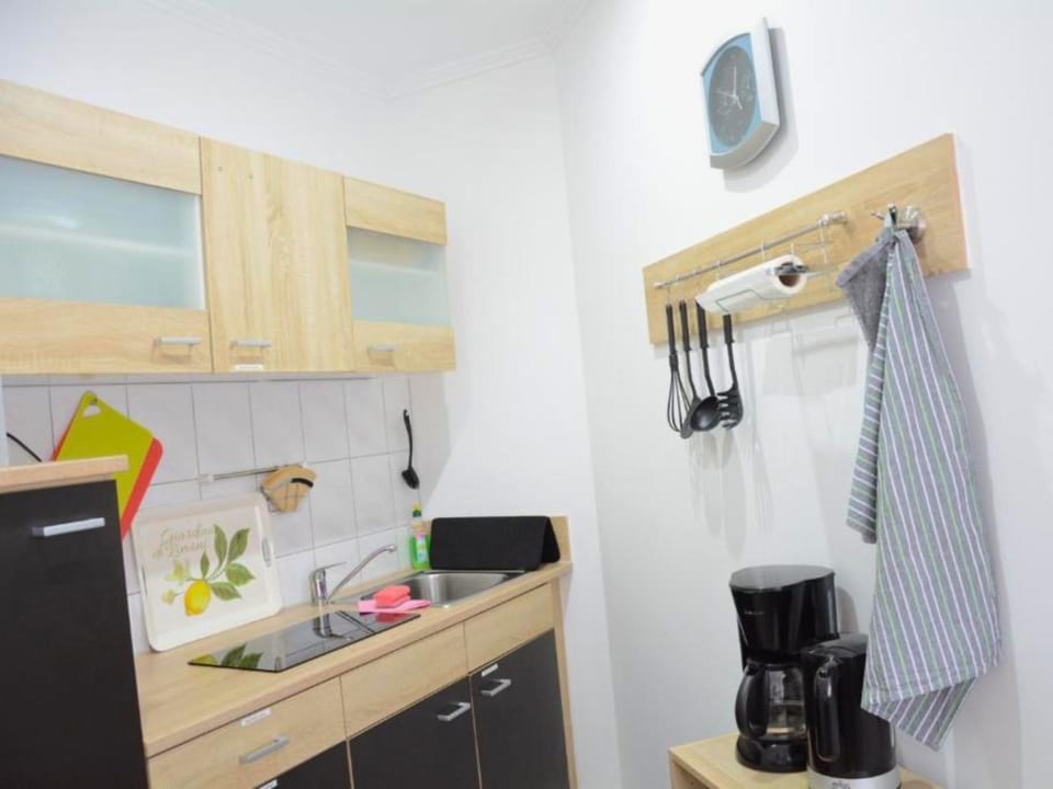 Coffee/tea facilities, Kitchen or kitchenette