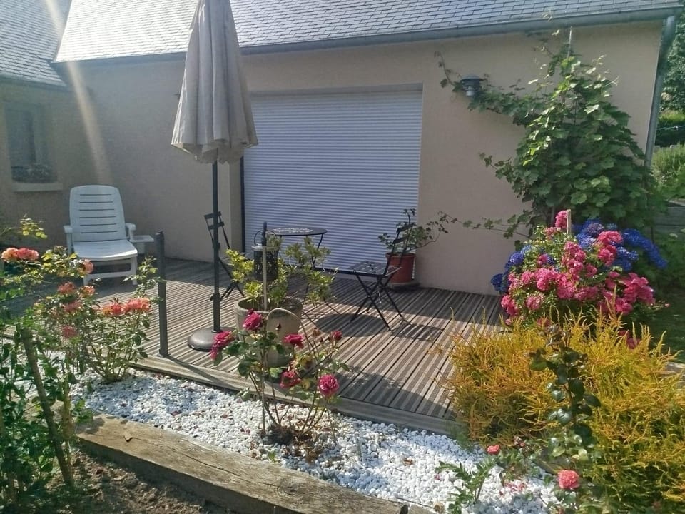 Patio, Garden view