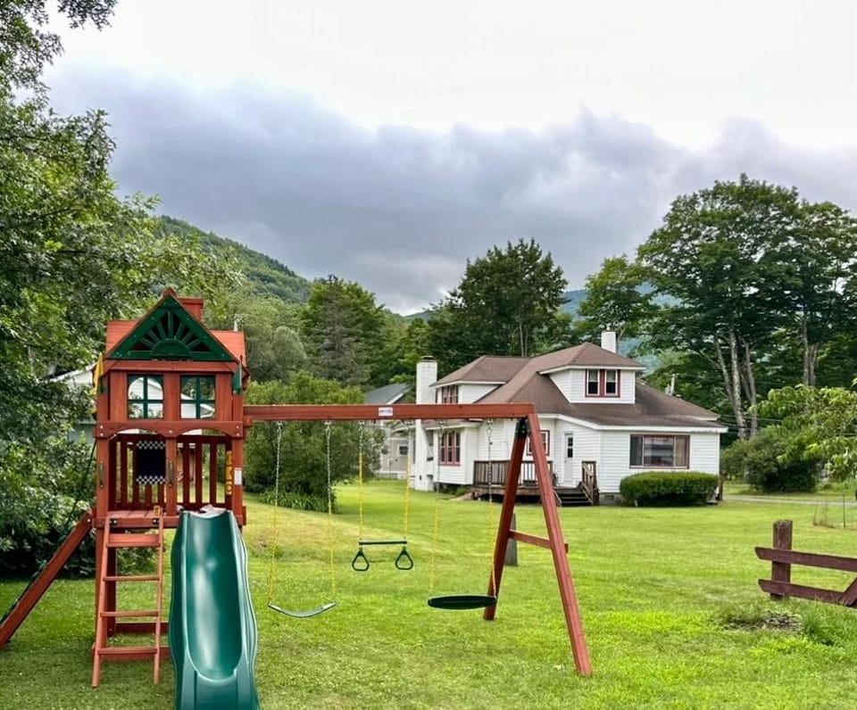 Rothorn Pool and Spa at Hunter Mountain Villa in Hunter