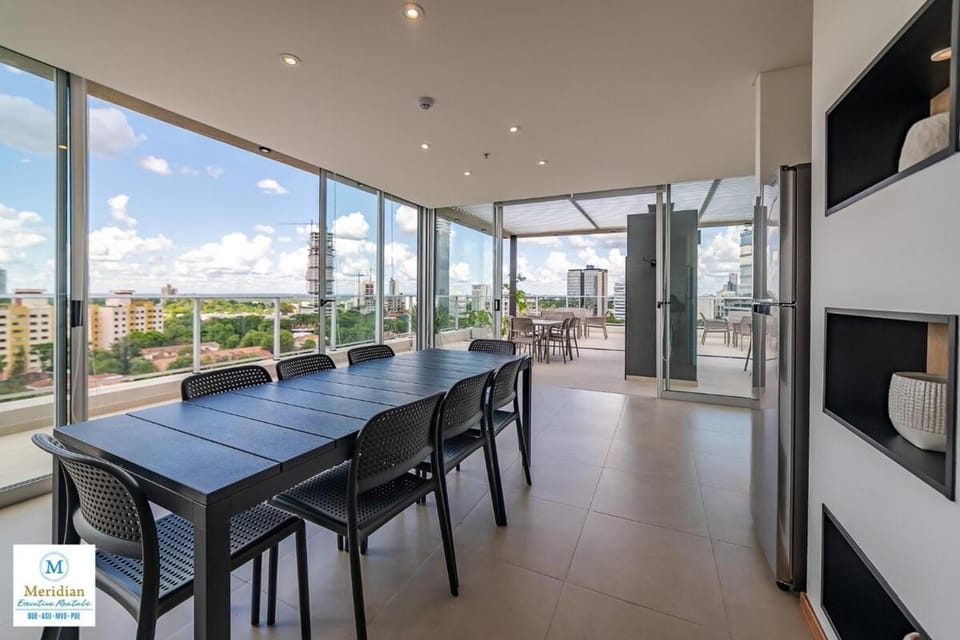 505 Emerald Brand new and 50 meters from Shopping del Sol! Apartment in Asunción